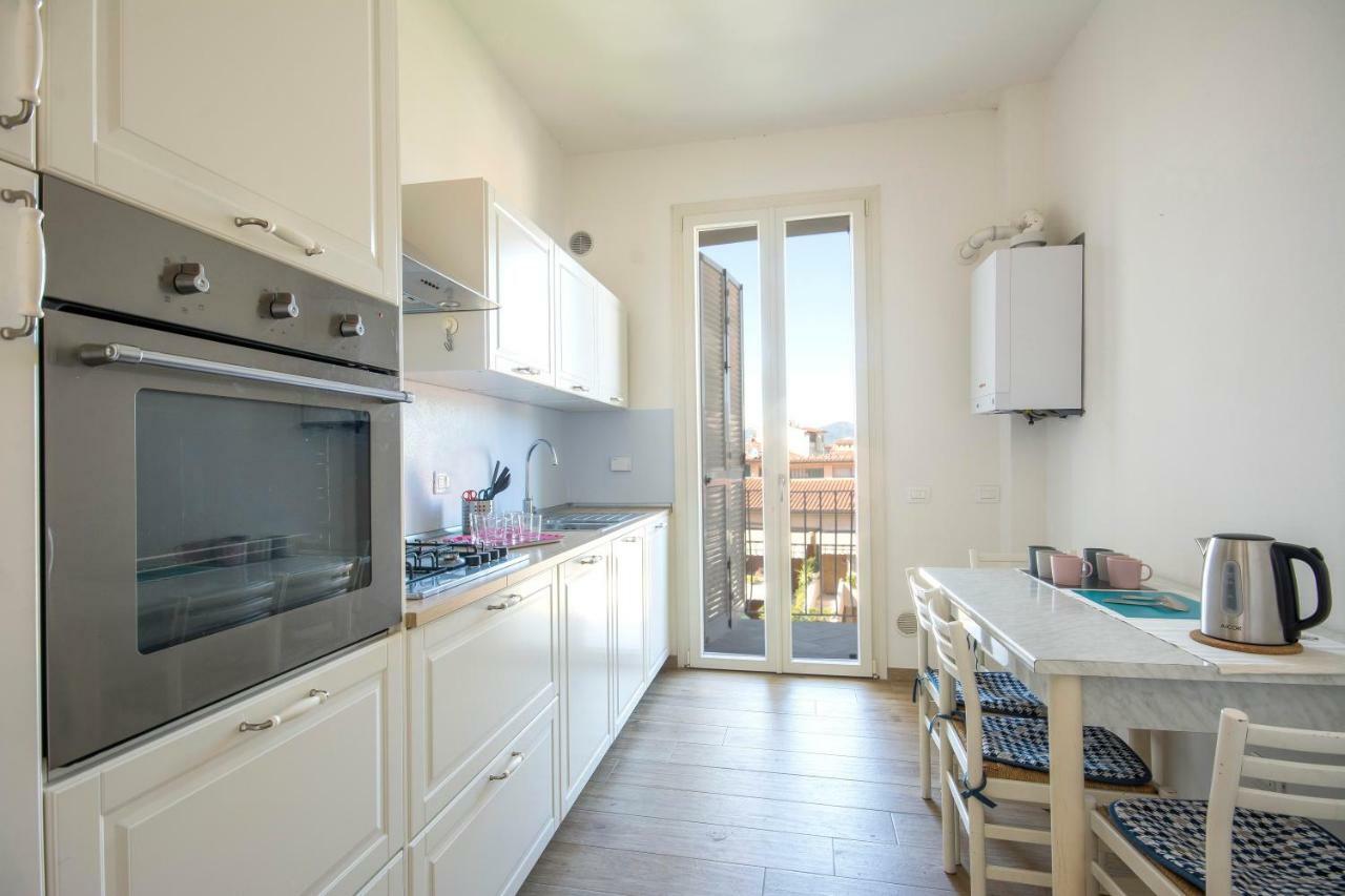 Altido Pampurio Airport Apartment Pisa Bagian luar foto